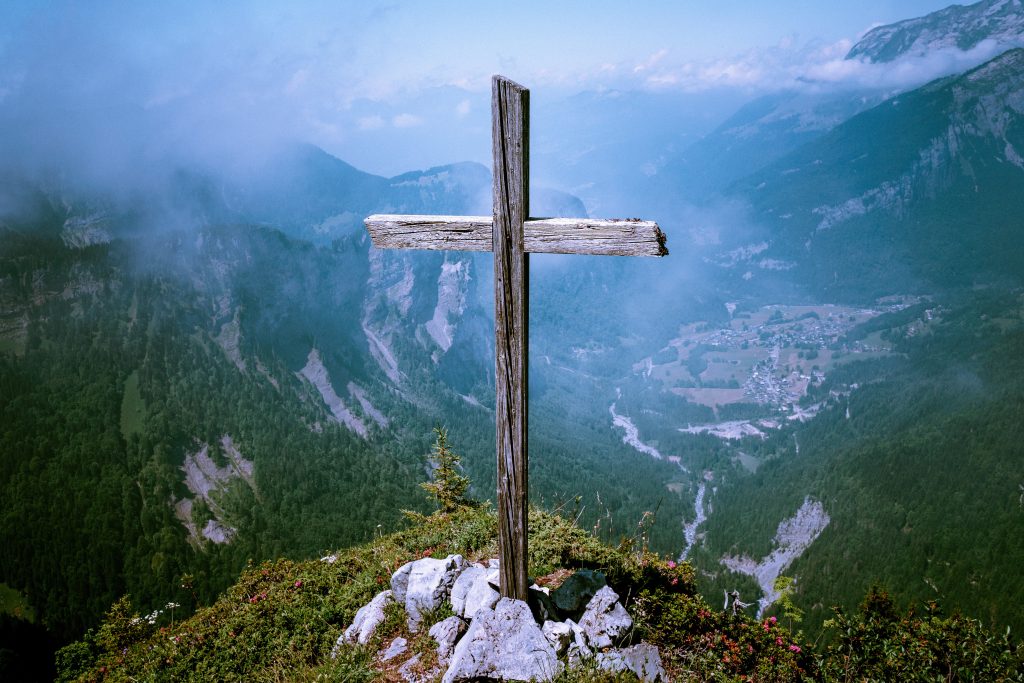 Finding Strength in Christian Devotions for Women
